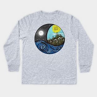 T-shirt nature between sea, day and night Kids Long Sleeve T-Shirt